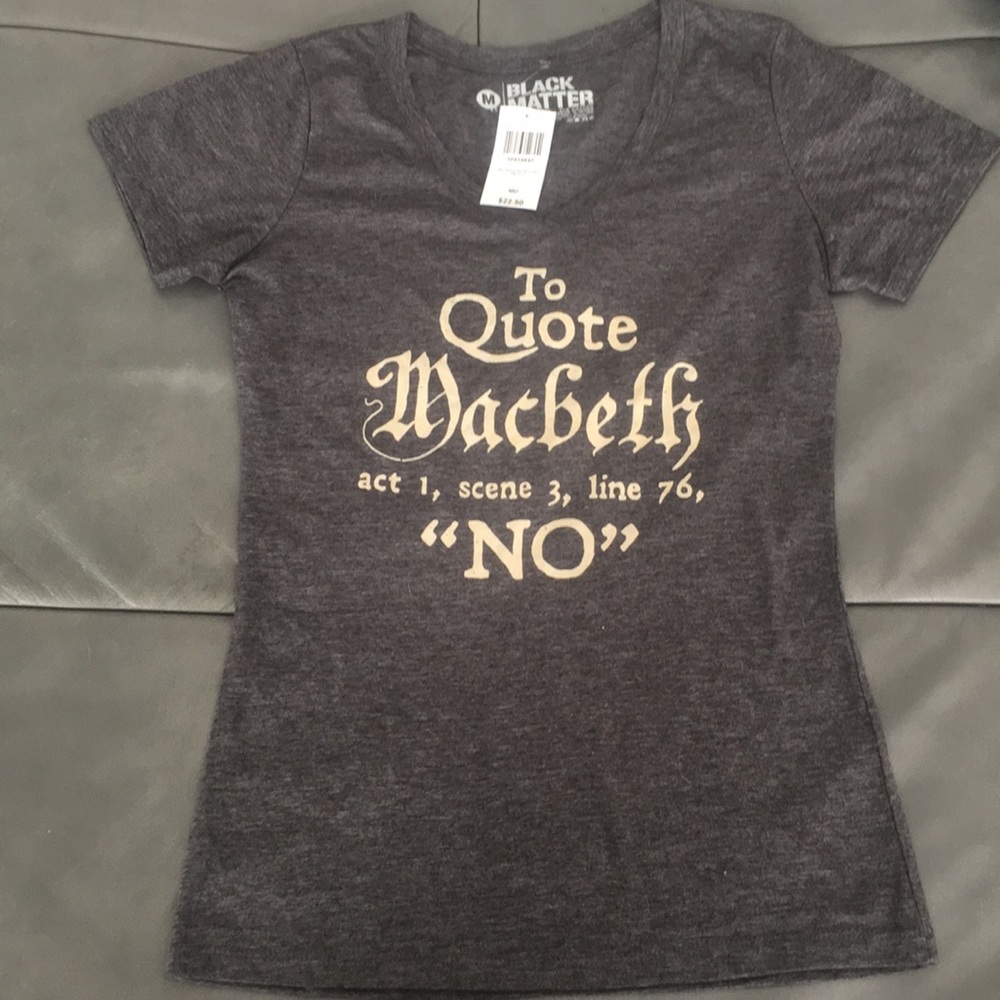 Hot Topic Sassy Shakespearean T-Shirt Sz. M